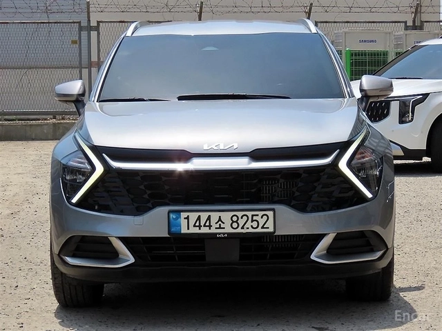 Kia Sportage 1.6 Turbo Prestige 4x4* ПОДГРЕВ* ОБДУХВАНЕ* КАМЕРА - автомобили, коли, обяви за нови и употребявани 1