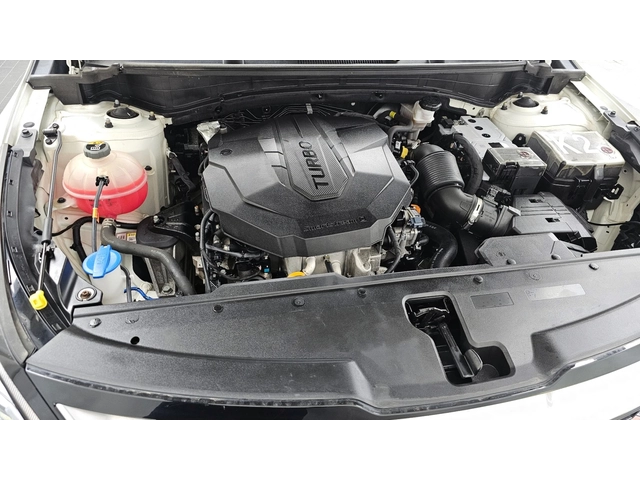 Kia Sportage 2.0 CRDi 4WD Trendy| Навигация| LED Фарове| Cruise - автомобили, коли, обяви за нови и употребявани 4