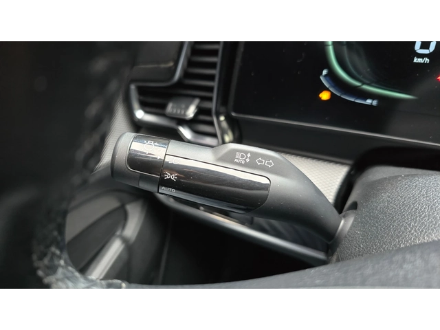 Kia Sportage 2.0 CRDi Trendy | Навигация | Камера | LED - автомобили, коли, обяви за нови и употребявани 10
