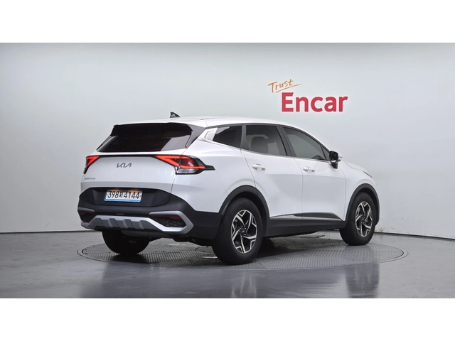 Kia Sportage 1.6 T-GDI Trendy | Адаптивен круиз | Навигация | К - автомобили, коли, обяви за нови и употребявани 1