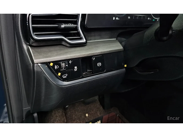 Kia Sportage AWD / SIGNATURE GRAVITY / ОБДУХ / 360 КАМЕРИ / - автомобили, коли, обяви за нови и употребявани 9