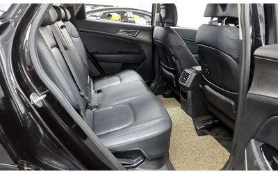 Kia Sportage SIGNATURE - автомобили, коли, обяви за нови и употребявани 9