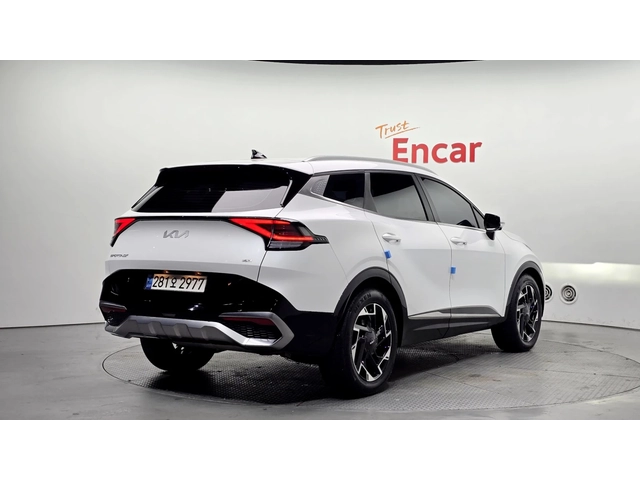 Kia Sportage 1.6 Turbo 4WD Signature | HUD | 360  | Memory - автомобили, коли, обяви за нови и употребявани 1
