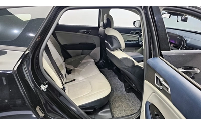 Kia Sportage 2.0 Diesel 4WD Signature Gravity - автомобили, коли, обяви за нови и употребявани 11