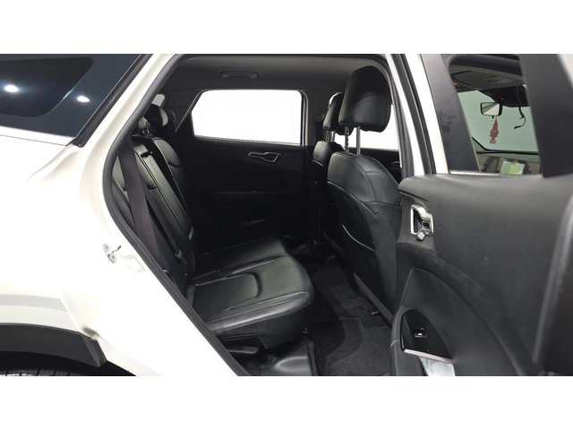 Kia Sportage 2.0 Diesel 4WD Trendy - автомобили, коли, обяви за нови и употребявани 8