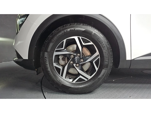 Kia Sportage Prestige - автомобили, коли, обяви за нови и употребявани 12