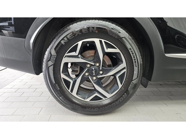 Kia Sportage 2.0 Diesel 2WD Prestige - автомобили, коли, обяви за нови и употребявани 16