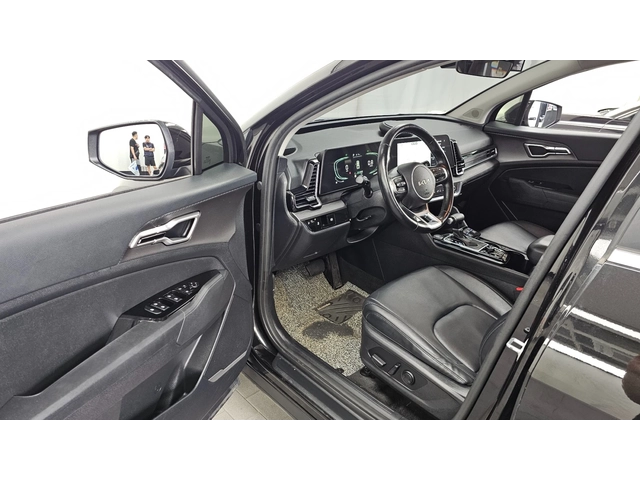 Kia Sportage 2.0 Diesel 2WD Prestige - автомобили, коли, обяви за нови и употребявани 8