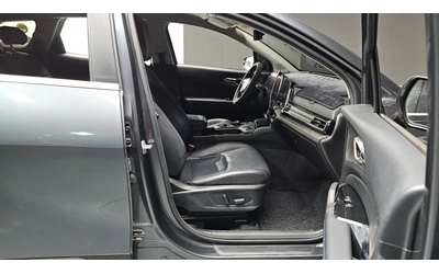 Kia Sportage 1.6 T-GDI Signature - автомобили, коли, обяви за нови и употребявани 8