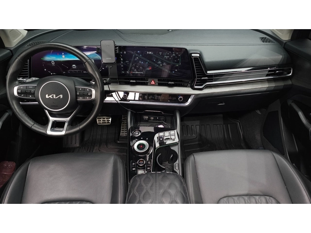Kia Sportage 4WD | Keyless | Панорама | Обдухване - автомобили, коли, обяви за нови и употребявани 3