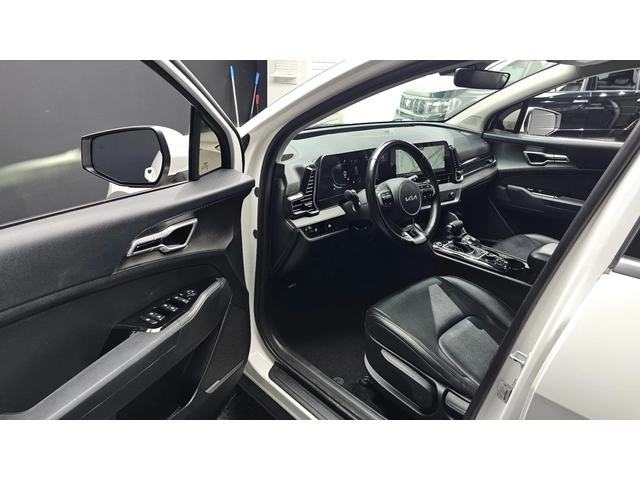 Kia Sportage 1.6 T-GDI Trendy | Adaptive Cruise | LED - автомобили, коли, обяви за нови и употребявани 10