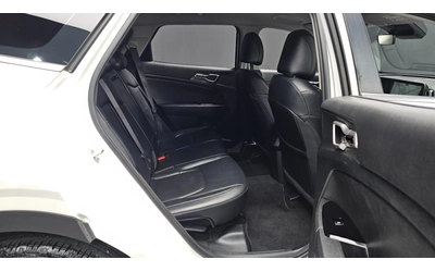Kia Sportage 1.6 T-GDI Trendy | Adaptive Cruise | LED - автомобили, коли, обяви за нови и употребявани 12