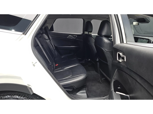 Kia Sportage 1.6 T-GDI Trendy | Adaptive Cruise | LED - автомобили, коли, обяви за нови и употребявани 12