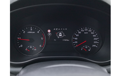 Kia SPORTAGE Business - автомобили, коли, обяви за нови и употребявани 12