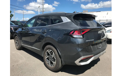 kia-sportage-lx-pkg-clean-carfax-no-accidents-front-wheel-drive - 2