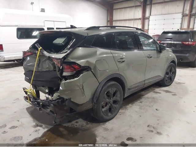 Kia SPORTAGE PLUG-IN HYBRID 1.6L I-4 DI, DOHC, VVT, TURBO, 177HP All Wheel Drive - автомобили, коли, обяви за нови и употребявани 3