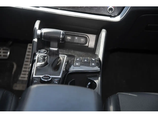 Kia Sportage X-Line Limited All Wheel Drive - автомобили, коли, обяви за нови и употребявани 6