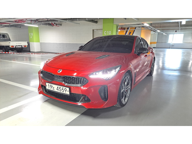 KIA STINGER - автомобили, коли, обяви за нови и употребявани 0