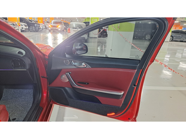 KIA STINGER - автомобили, коли, обяви за нови и употребявани 22