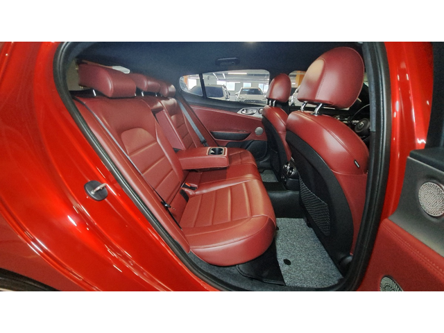 KIA STINGER - автомобили, коли, обяви за нови и употребявани 23