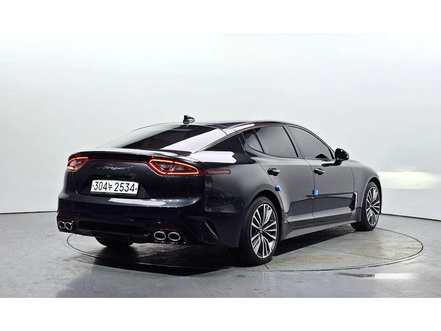 Kia Stinger 2.0 Turbo 2WD * НАЙ-ДОБРА ЦЕНА В БЪЛГАРИЯ* - автомобили, коли, обяви за нови и употребявани 1