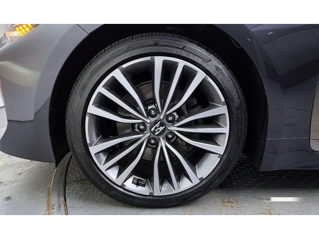 Kia Stinger 2.0 Turbo 2WD * НАЙ-ДОБРА ЦЕНА В БЪЛГАРИЯ* - автомобили, коли, обяви за нови и употребявани 4