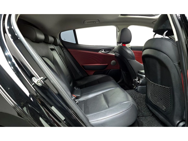 Kia Stinger 2.0 Turbo 2WD * НАЙ-ДОБРА ЦЕНА В БЪЛГАРИЯ* - автомобили, коли, обяви за нови и употребявани 11