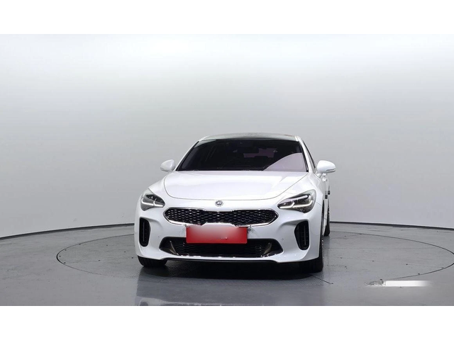 Kia Stinger 2.2 Diesel 2WD * НАЙ-ДОБРА ЦЕНА В БЪЛГАРИЯ* - автомобили, коли, обяви за нови и употребявани 2