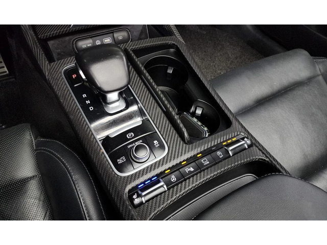 Kia Stinger 2.0 Turbo AWD * НАЙ-ДОБРА ЦЕНА В БЪЛГАРИЯ* - автомобили, коли, обяви за нови и употребявани 8