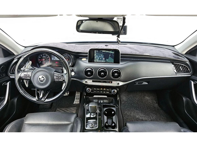 Kia Stinger 2.0 Turbo 2WD * НАЙ-ДОБРА ЦЕНА В БЪЛГАРИЯ* - автомобили, коли, обяви за нови и употребявани 6