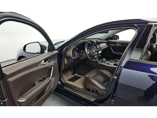 Kia Stinger 2.0 Turbo AWD * НАЙ-ДОБРА ЦЕНА В БЪЛГАРИЯ* - автомобили, коли, обяви за нови и употребявани 9