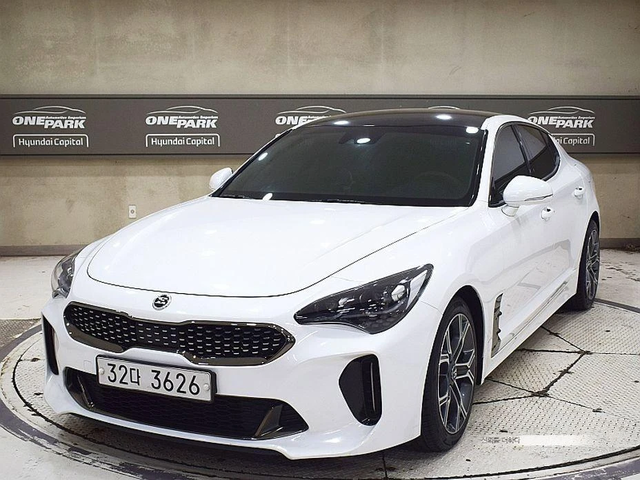 Kia Stinger 2.0 Turbo 2WD * НАЙ-ДОБРА ЦЕНА В БЪЛГАРИЯ* - автомобили, коли, обяви за нови и употребявани 0