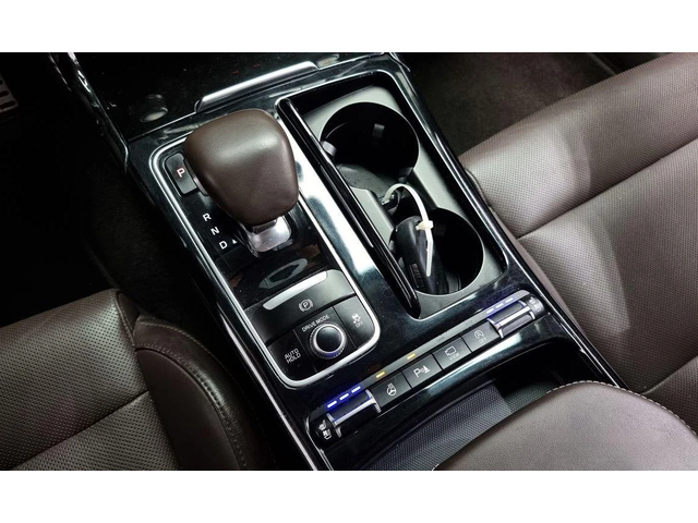 Kia Stinger 2.0 Turbo 2WD * НАЙ-ДОБРА ЦЕНА В БЪЛГАРИЯ* - автомобили, коли, обяви за нови и употребявани 6