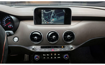 Kia Stinger 2.0 Turbo 2WD * НАЙ-ДОБРА ЦЕНА В БЪЛГАРИЯ* - автомобили, коли, обяви за нови и употребявани 14