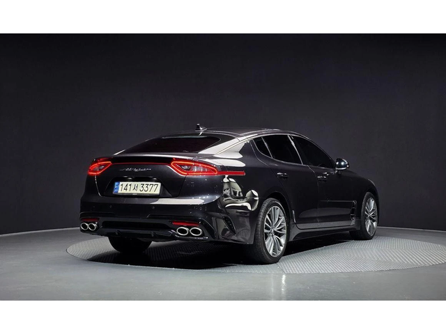 Kia Stinger 2.0 Turbo 2WD * НАЙ-ДОБРА ЦЕНА В БЪЛГАРИЯ* - автомобили, коли, обяви за нови и употребявани 1