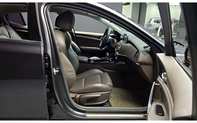 Kia Stinger 2.0 Turbo 2WD * НАЙ-ДОБРА ЦЕНА В БЪЛГАРИЯ* - автомобили, коли, обяви за нови и употребявани 9