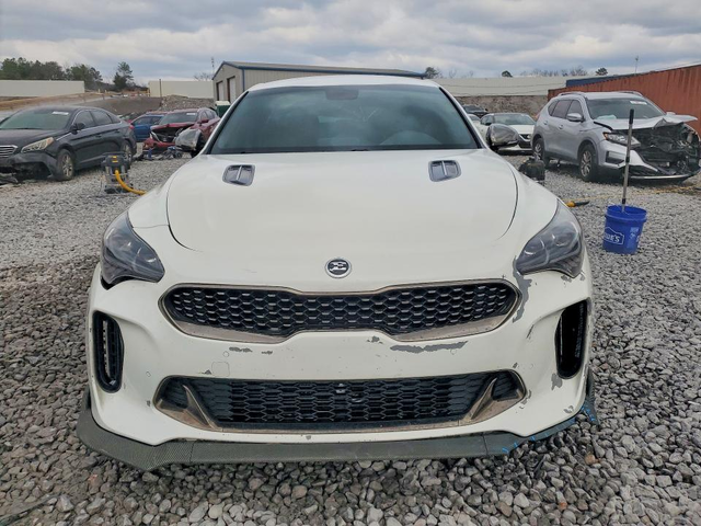 Kia Stinger 3.3L 6 REAR WHEEL DRIVE - автомобили, коли, обяви за нови и употребявани 5