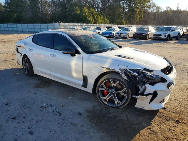 Kia Stinger 3.3L 6 Rear-wheel drive - автомобили, коли, обяви за нови и употребявани 4