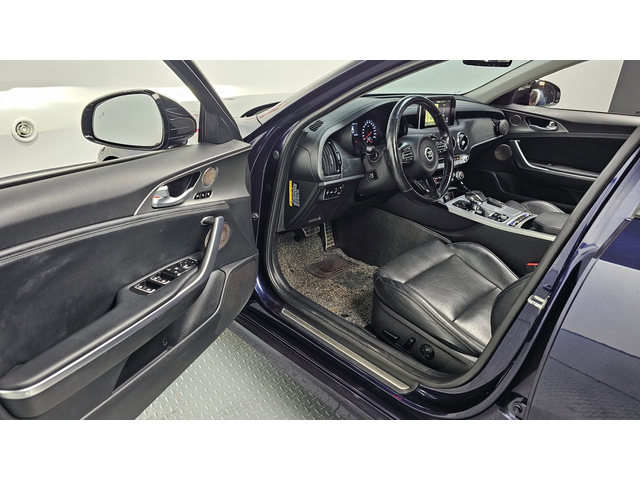 Kia Stinger 2.0 Turbo 2WD Dream Edition autogeorge.com - автомобили, коли, обяви за нови и употребявани 4