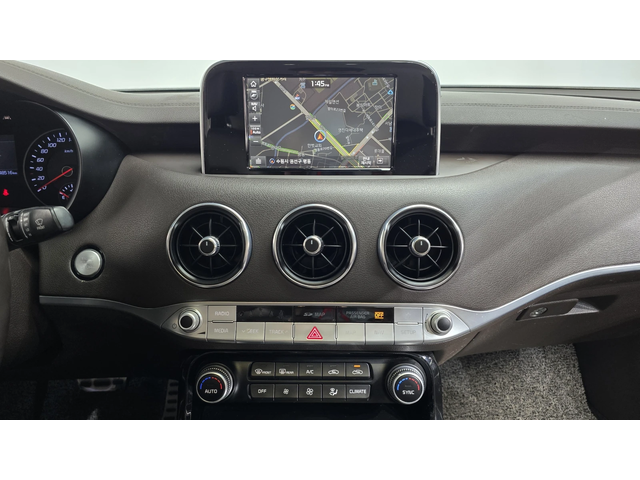 Kia Stinger 2.0T 2WD PRIME autogeorge.com - автомобили, коли, обяви за нови и употребявани 12