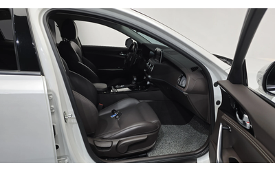 Kia Stinger 2.0T 2WD PRIME autogeorge.com - автомобили, коли, обяви за нови и употребявани 9