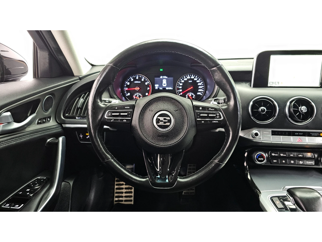 Kia Stinger 2.0T 2WD DREAM EDITION autogeorge.com - автомобили, коли, обяви за нови и употребявани 11