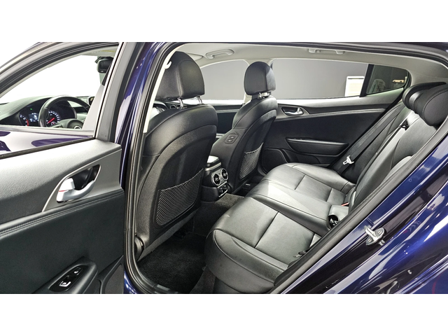 Kia Stinger 2.0T 2WD DREAM EDITION autogeorge.com - автомобили, коли, обяви за нови и употребявани 8