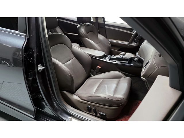 Kia Stinger 2.0T AWD PLATINUM autogeorge.com - автомобили, коли, обяви за нови и употребявани 7