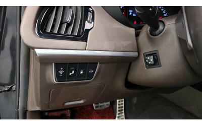 Kia Stinger 2.0T AWD PLATINUM autogeorge.com - автомобили, коли, обяви за нови и употребявани 9