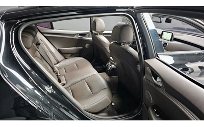 Kia Stinger 2.0T 2WD DREAM EDITION autogeorge.com - автомобили, коли, обяви за нови и употребявани 11