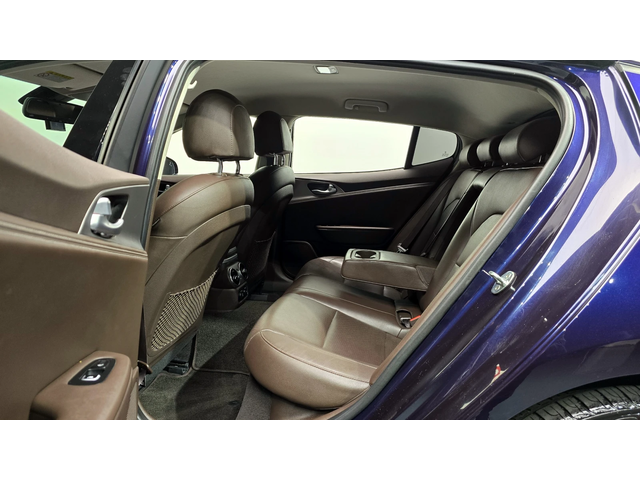 Kia Stinger 2.0T 2WD DREAM EDITION autogeorge.com - автомобили, коли, обяви за нови и употребявани 11