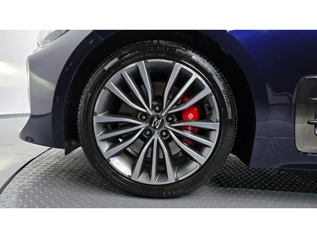 Kia Stinger 2.0T 2WD DREAM EDITION autogeorge.com - автомобили, коли, обяви за нови и употребявани 4