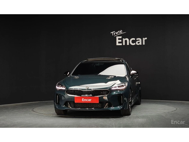 Kia Stinger 3.3GT AWD Acro Edition* HEAD-UP* HARMAN KARDON* 36 - автомобили, коли, обяви за нови и употребявани 1