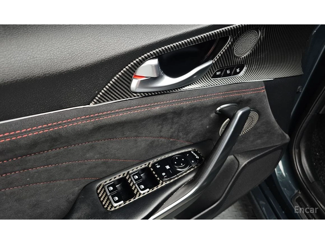 Kia Stinger 3.3GT AWD Acro Edition* HEAD-UP* HARMAN KARDON* 36 - автомобили, коли, обяви за нови и употребявани 6